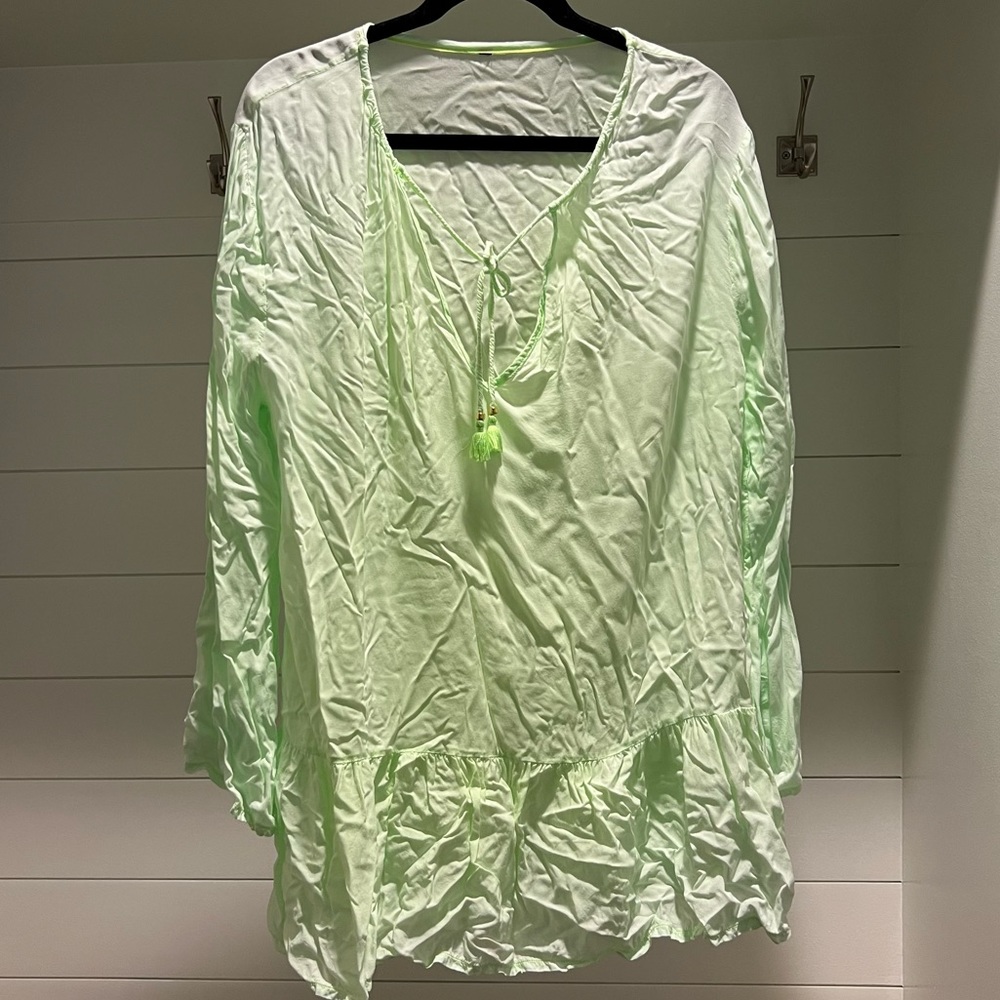 Women’s bathing suit cover up